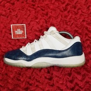 Jordan 11 Low Snakeskin Navy